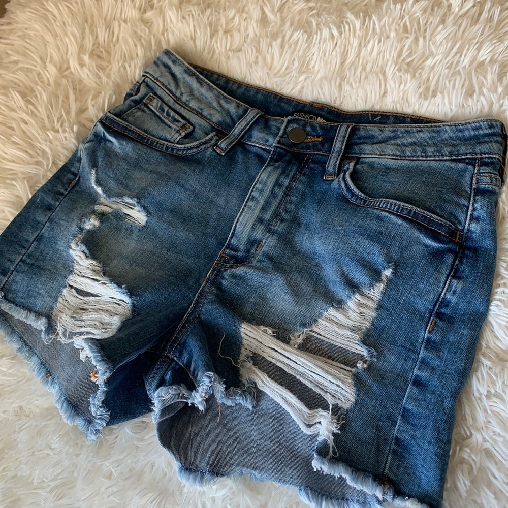 Fashion Nova shorts
